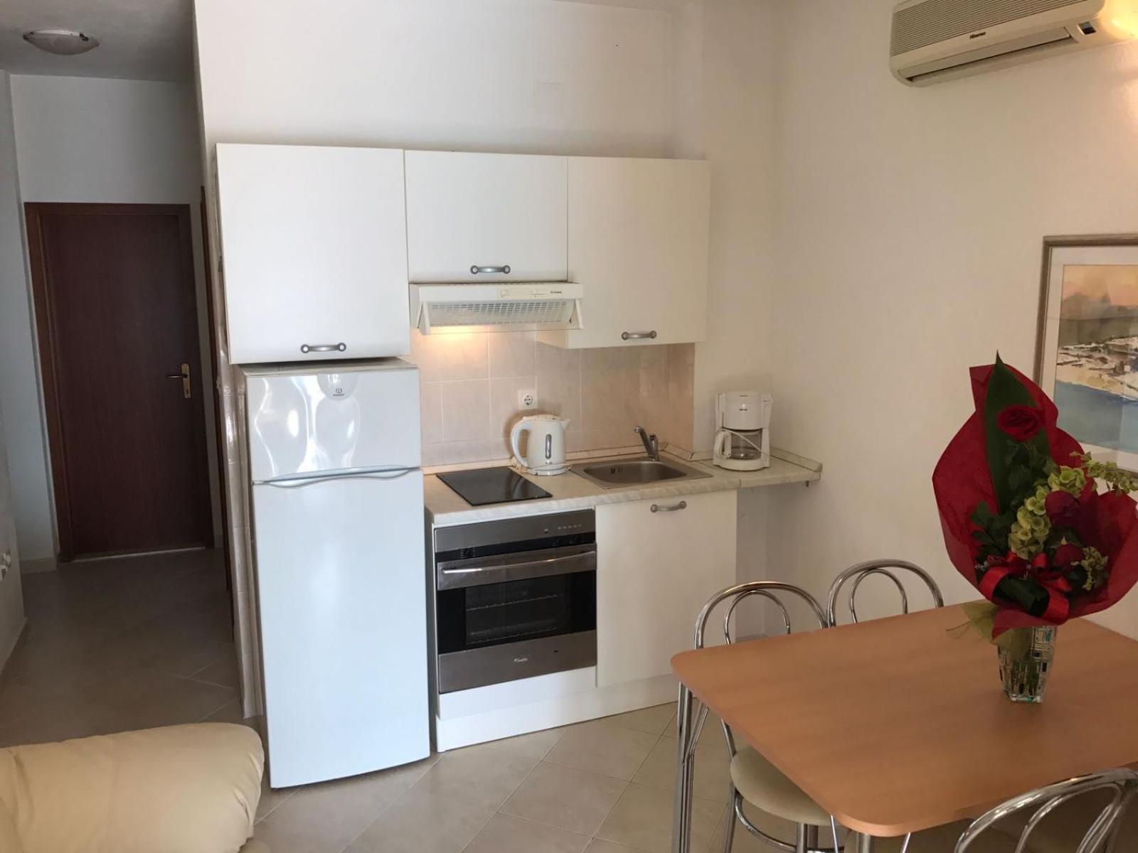 Apartments Villa Marija Сегет-Враница Экстерьер фото